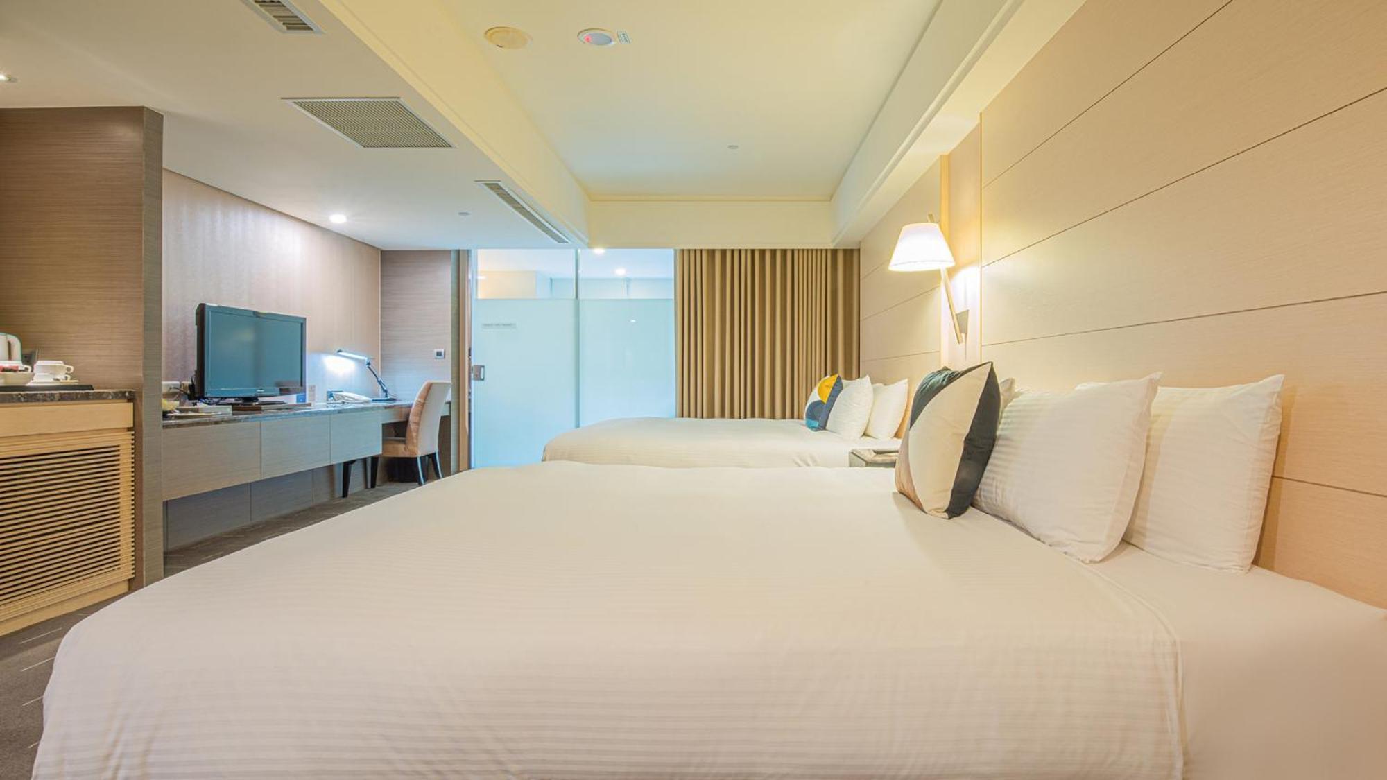 Tempus Hotel - Dadun Building Taichung Exterior foto