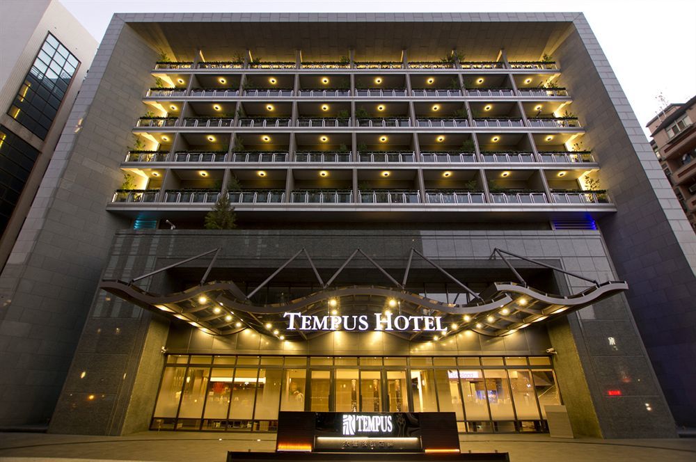Tempus Hotel - Dadun Building Taichung Exterior foto